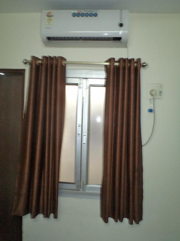 Hotel Umang Λάκναου Εξωτερικό φωτογραφία