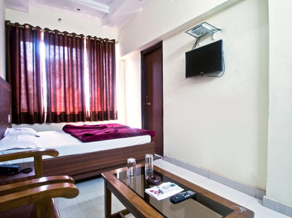 Hotel Umang Λάκναου Εξωτερικό φωτογραφία
